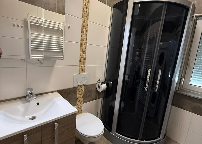 Zvizda Yacht - Eigene Kueche & Wlan Ostello Amburgo